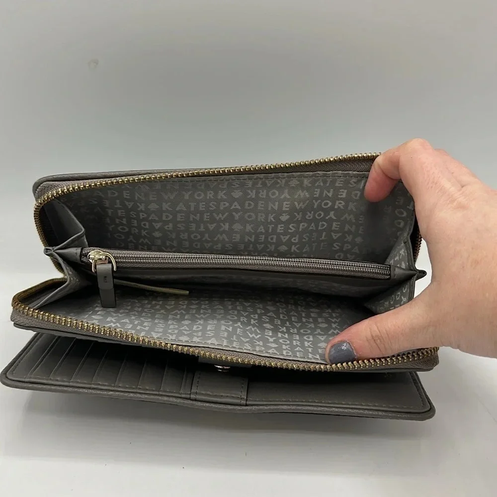 Kate Spade Gray pebbled Leather Brigitta Mulberry Street Long Wallet - Picture 4 of 8